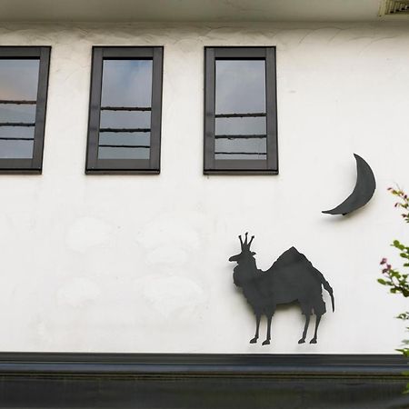 Hostel Yuigahama + Soba Bar, คามาคุระ ภายนอก รูปภาพ